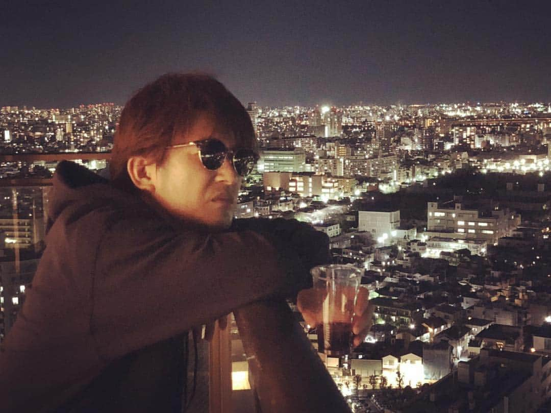 AMEMIYAさんのインスタグラム写真 - (AMEMIYAInstagram)「新元号が何になったって、 その時代を強く生きるだけだろ？  どうだい？  #今日のどうだい  #ありがとう平成 #冷やし中華はじめました #amemiya #アメミヤ #AMEMIYA #新元号」4月1日 9時41分 - amemiya1110_insta