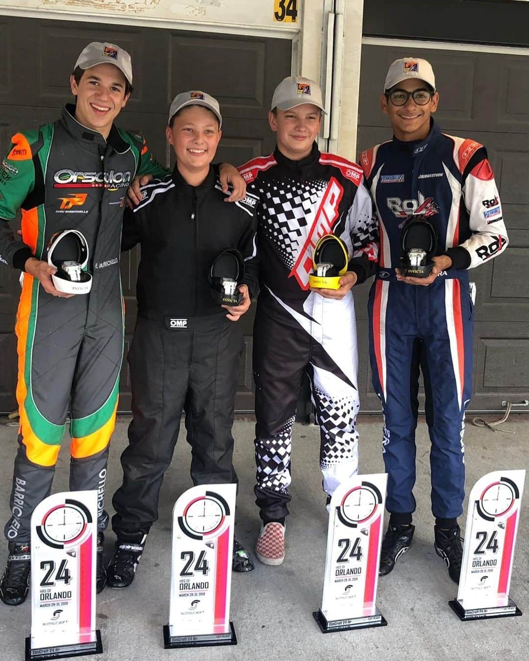 ルーベンス・バリチェロさんのインスタグラム写真 - (ルーベンス・バリチェロInstagram)「Campeoes 24hrs @orlandokartcenter Parabenssss Duds e companeros  @cody_crucker27 @tylergonzalez57  @axel_cabrera13 @jazanella87」4月1日 9時54分 - rubarrichello