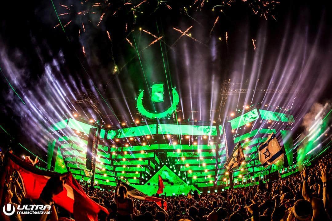 Ultra Music Festivalさんのインスタグラム写真 - (Ultra Music FestivalInstagram)「Dance the night away 🙌」4月1日 10時01分 - ultra