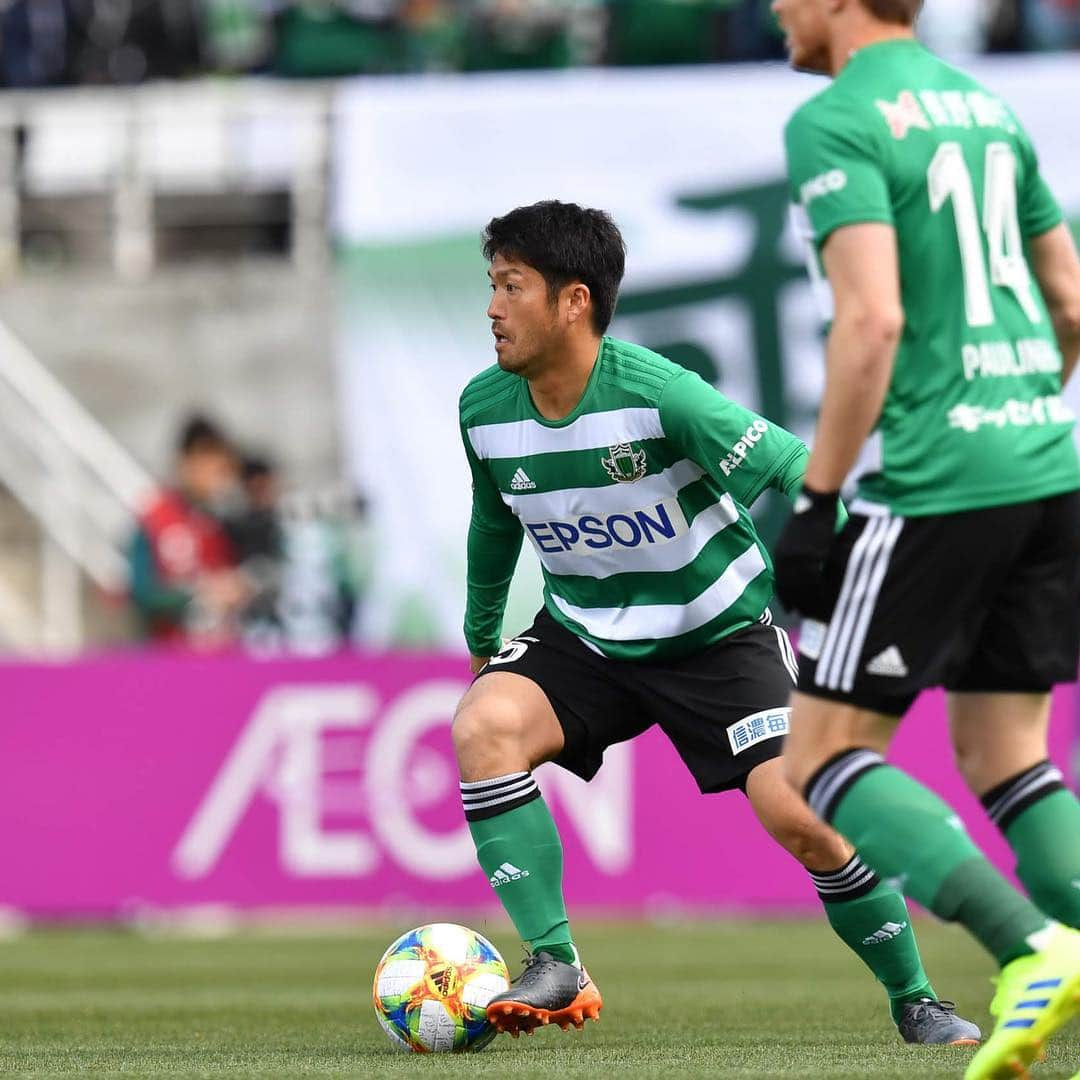 松本山雅FCさんのインスタグラム写真 - (松本山雅FCInstagram)「2019.3.31 2019 Meiji Yasuda J1 League 5th sec. Matsumoto 0-2 Kawasaki  #松本山雅fc #matsumotoyamaga #yamaga #onesoul #境界突破」4月1日 10時01分 - matsumoto.yamagafc