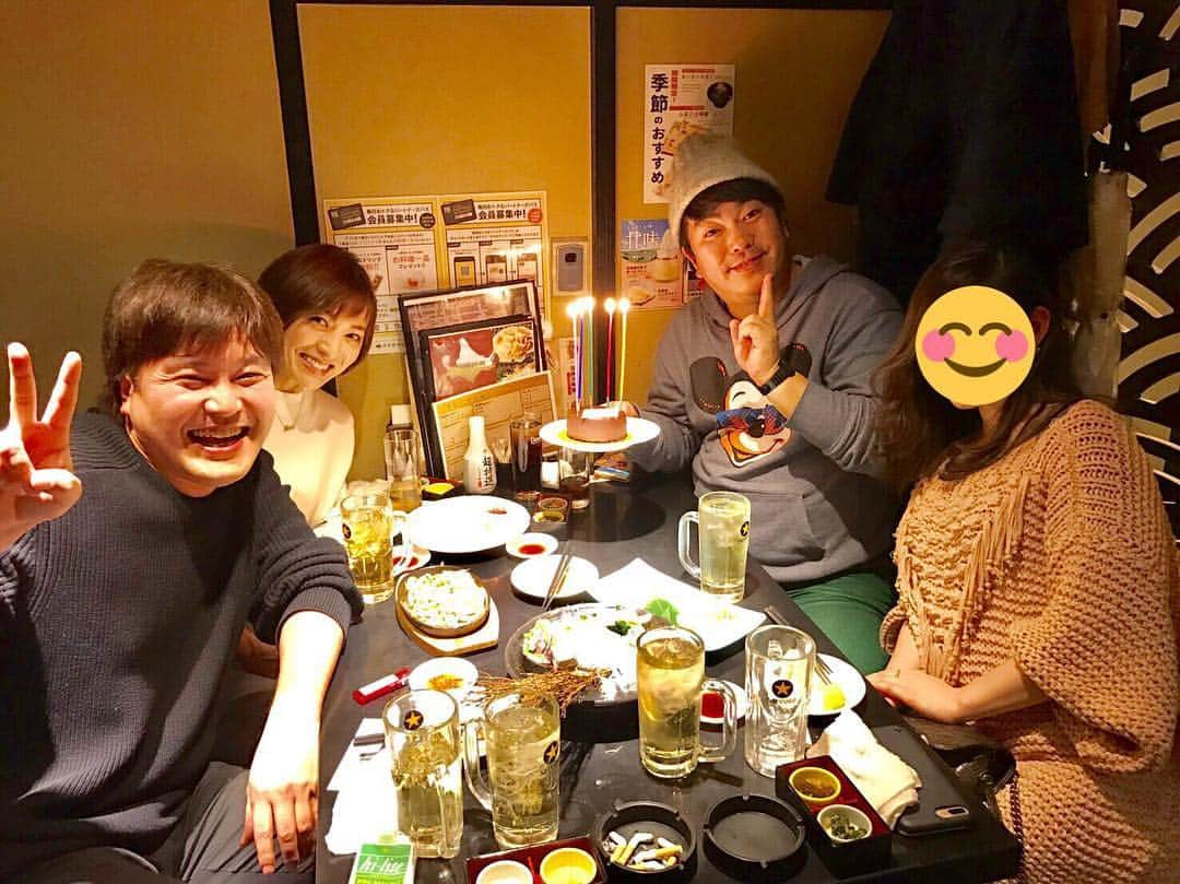 GO!皆川さんのインスタグラム写真 - (GO!皆川Instagram)「‪3月末、DH億くんが誕生日を祝ってくれました。‬ ‪お医者様のめりちゃんとそのお友達も来てくれました。‬ ‪めりちゃんとは久しぶりの再会で、前から呑みたかったから嬉しかった。(^^)‬ ‪誕生日が止まらない。‬ ‪ありがとう！(^^)‬」4月1日 10時21分 - go_minagawa