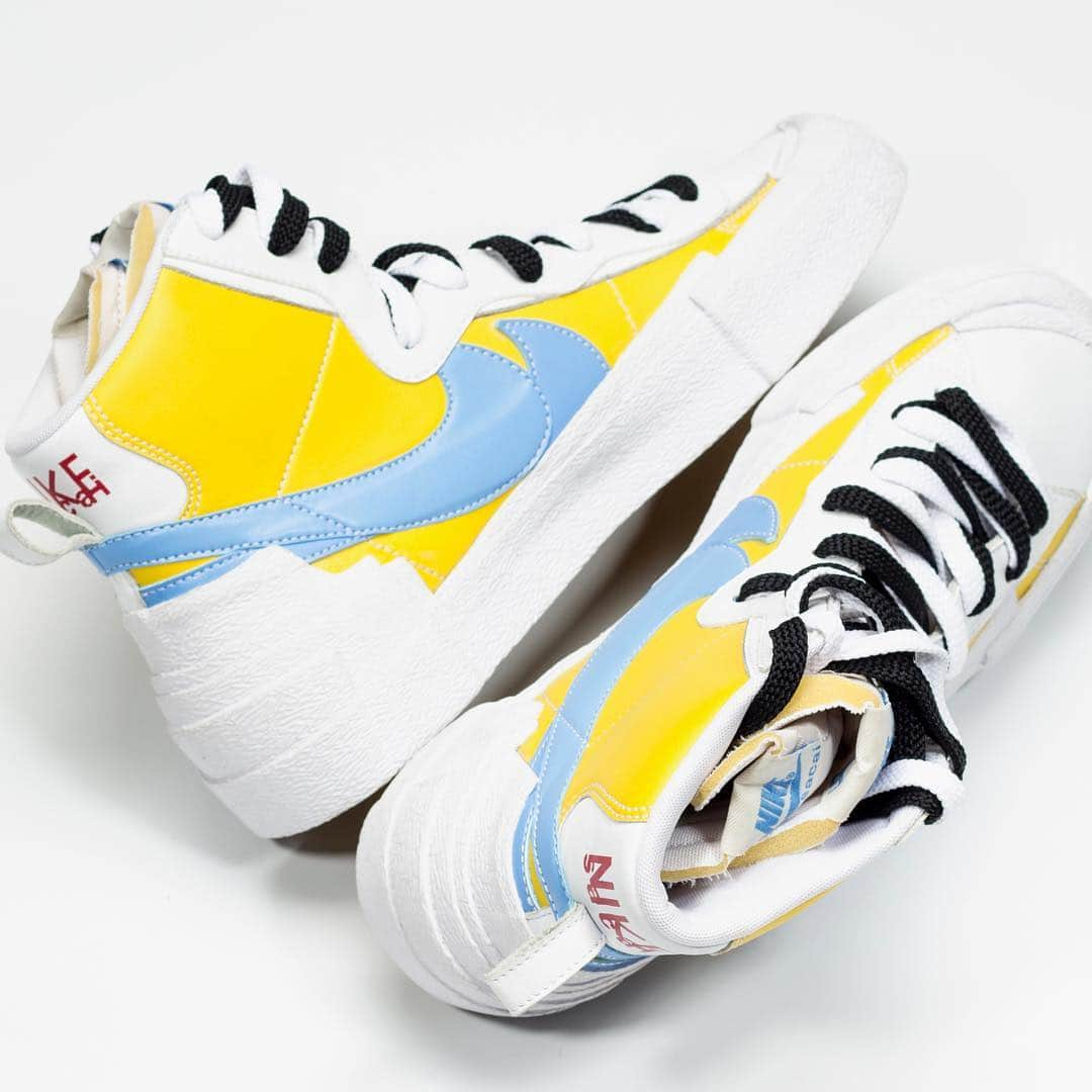 HYPEBEAST Japanさんのインスタグラム写真 - (HYPEBEAST JapanInstagram)「#hypebeastkicks : sacai x Nike による最新コラボフットウェア Blazer With the Dunk “White/Baby Blue/Yellow” にクローズアップ。 Photo: @hanzuying」4月1日 10時25分 - hypebeastjp