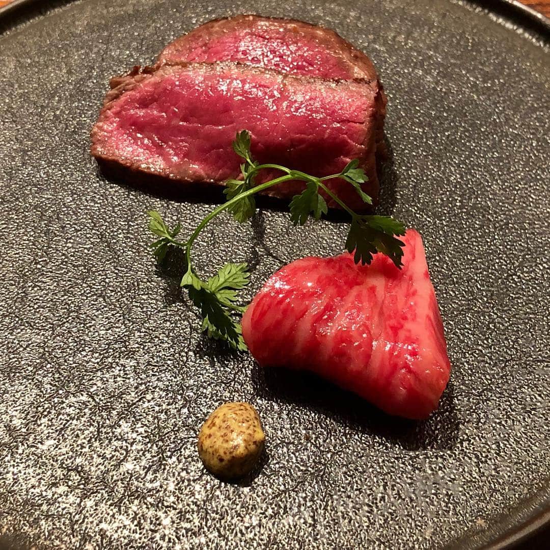 朝日光輝さんのインスタグラム写真 - (朝日光輝Instagram)「PARISから帰ってきて最初の日本食😋 ✨肉割烹 上 ✨  大満足！美味しかったぁー🤤🤤🤤 * * * * * * * * * * #肉割烹上 #肉割烹#西麻布#肉#🍖#日本食#美味しかった#最高#ご馳走様でした」4月1日 10時25分 - mitsuteru_asahi
