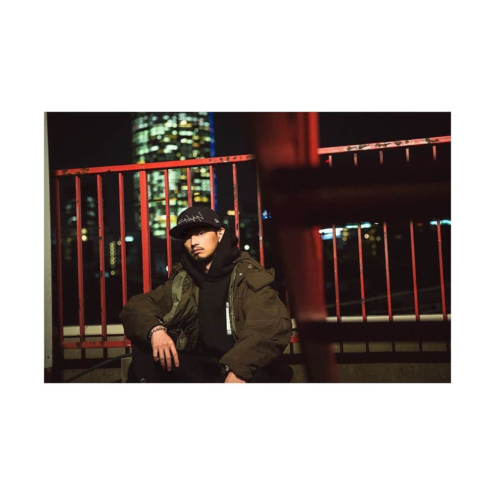 New Era Japan オフィシャル Instagram アカウントさんのインスタグラム写真 - (New Era Japan オフィシャル Instagram アカウントInstagram)「雑誌『Ollie』とのコラボレーション企画。ニューエラジャパンの公式YouTube・INSTAGRAM TVにて、インタビュー動画も公開中です。  DJ / Producer Yamato Fitted Size：7 1/2 「[59FIFTY®]はDJ用と、制作・タウンユース用でサイズを分けてます。DJのときはジャストサイズを、制作・タウンユースのときはその1個上のサイズを愛用しています」 #NewEra #ニューエラ #NewEraJapan #59FIFTY #olliemagazine #olliemag #ollie」4月1日 11時08分 - newerajapan