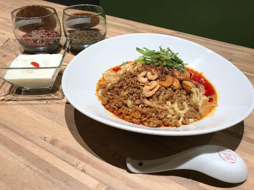 株式会社175のグルメインスタ