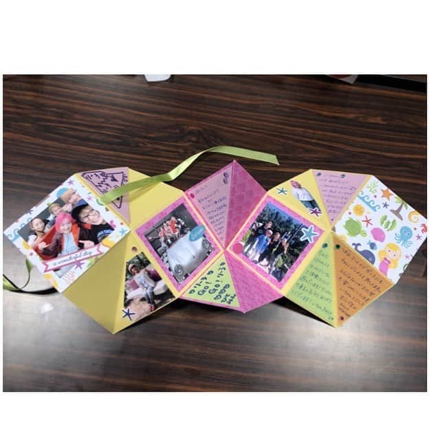 旺季志ずかさんのインスタグラム写真 - (旺季志ずかInstagram)「昨日の吉本坂の握手会で いただいた宝物 ありがとう💓」4月1日 11時26分 - shizuka_ouki