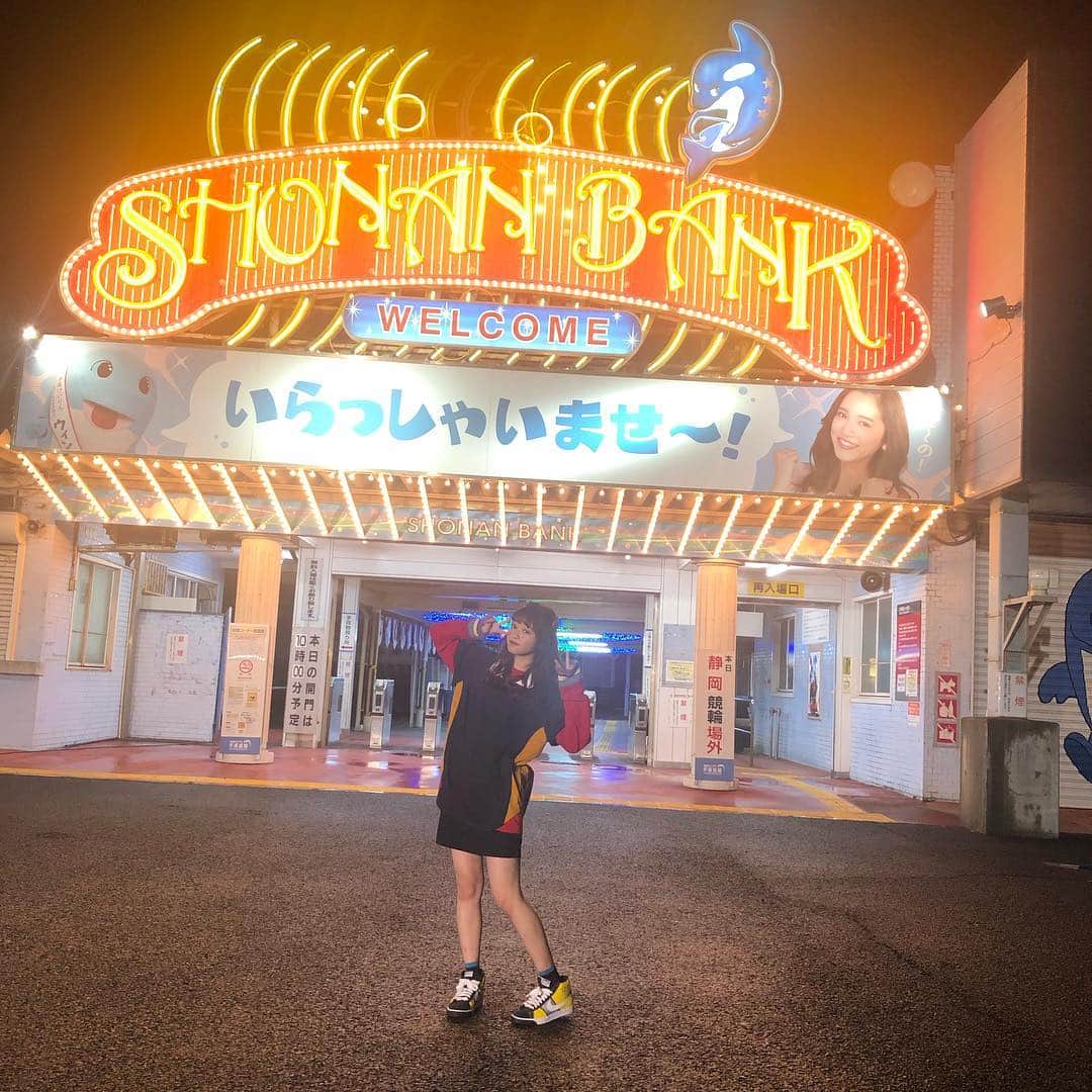 橘二葉さんのインスタグラム写真 - (橘二葉Instagram)「\情報解禁/ 今日から1年間 TPDが平塚競輪場イメージキャラクター に就任🚴‍♂️🚴‍♀️ そして、 アルバム曲「Hey, Girls!」がテーマソングに！！😳❤️ 5/12(日)には「開設69周年記念競輪 湘南ダービー」にてミニライブも決定しています！  嬉しい〜！ ライブぜひ遊びに来てください🙌 #平塚競輪行ってみた #平塚競輪 #イメージキャラクター就任 #tpd #tpd2019」4月1日 11時39分 - futaba_tachibana_tpd