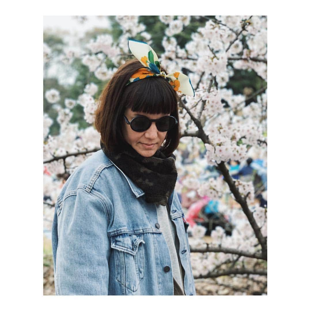 Melissa Santiagoさんのインスタグラム写真 - (Melissa SantiagoInstagram)「🌸🌸🌸 . . . . . 📸: @bulius」4月1日 11時43分 - shortformelissa