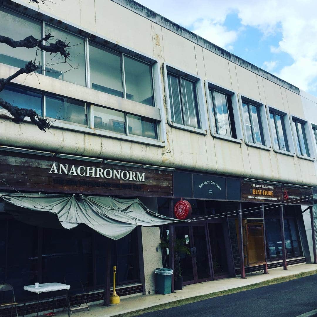 橋本塁さんのインスタグラム写真 - (橋本塁Instagram)「令和に決まったのを見届けてサウシュー岡山写真展搬入開始！搬入ボランティアさんは定員に達した為締め切らせていただきました。ありがとうございます！ #サウシュー #岡山 #balanceokayama #令和」4月1日 11時47分 - ruihashimoto