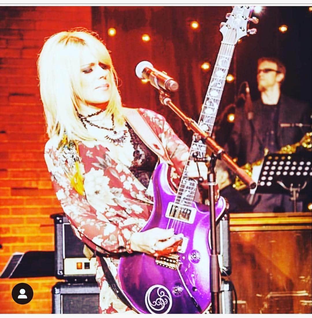 オリアンティさんのインスタグラム写真 - (オリアンティInstagram)「#TBS jams in Nashville @prsguitars .. can’t wait to get back ✨⭐️」4月1日 11時58分 - iamorianthi