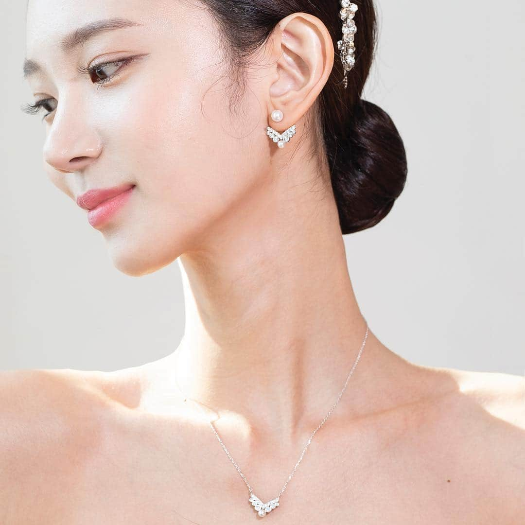 キム・ミニさんのインスタグラム写真 - (キム・ミニInstagram)「브라이덜공 웨딩촬영❤️ #mimiworjewelry」4月1日 12時02分 - mimiwor