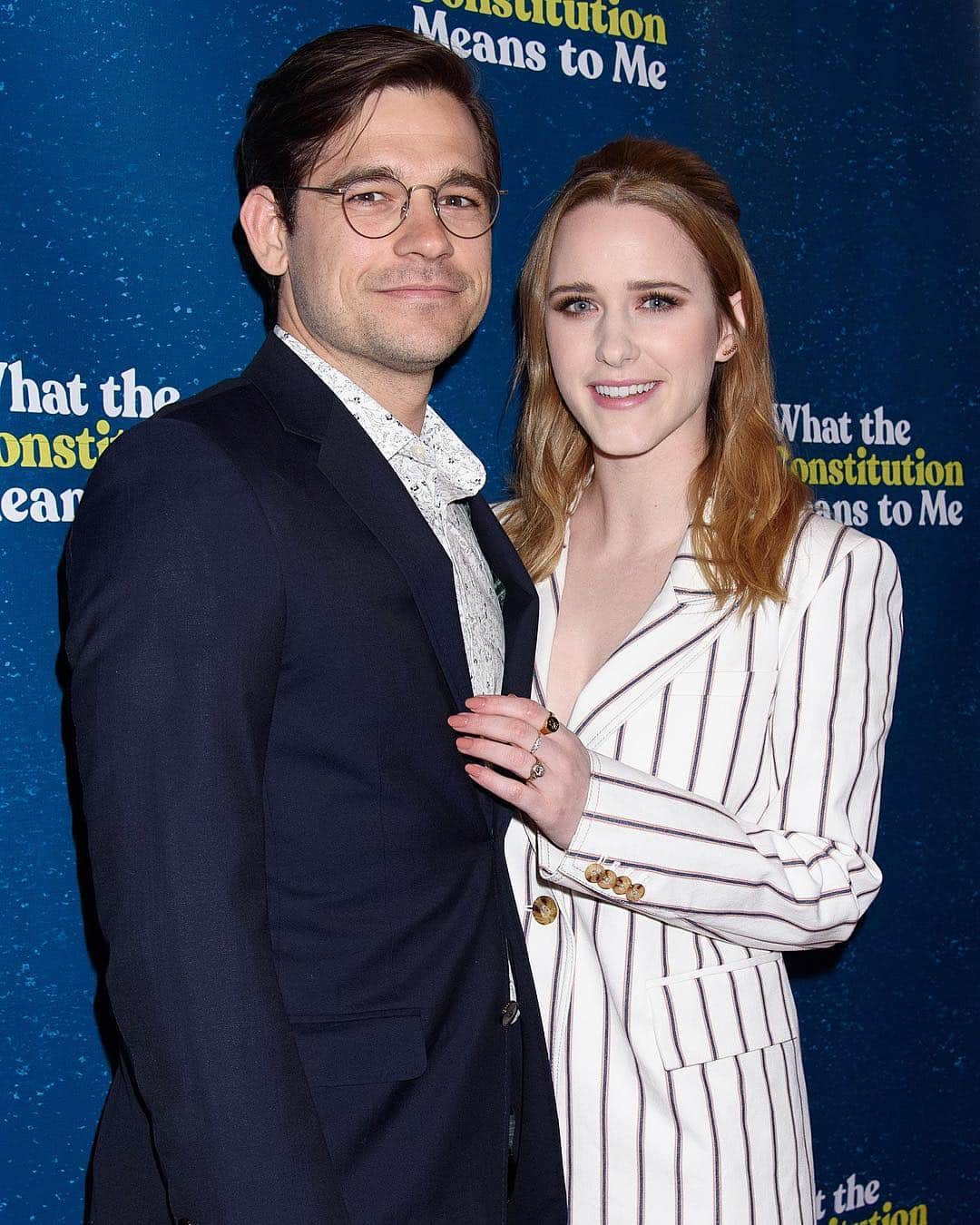 Just Jaredさんのインスタグラム写真 - (Just JaredInstagram)「@rachelbrosnahan & husband Jason Ralph (@rasonjalph) join @joshgroban & girlfriend @schuylerhelford at opening night of “What the Constitution Means to Me” on Broadway! #RachelBrosnahan #JasonRalph #JoshGroban #SchuylerHelford Photos: INSTAR」4月1日 12時11分 - justjared