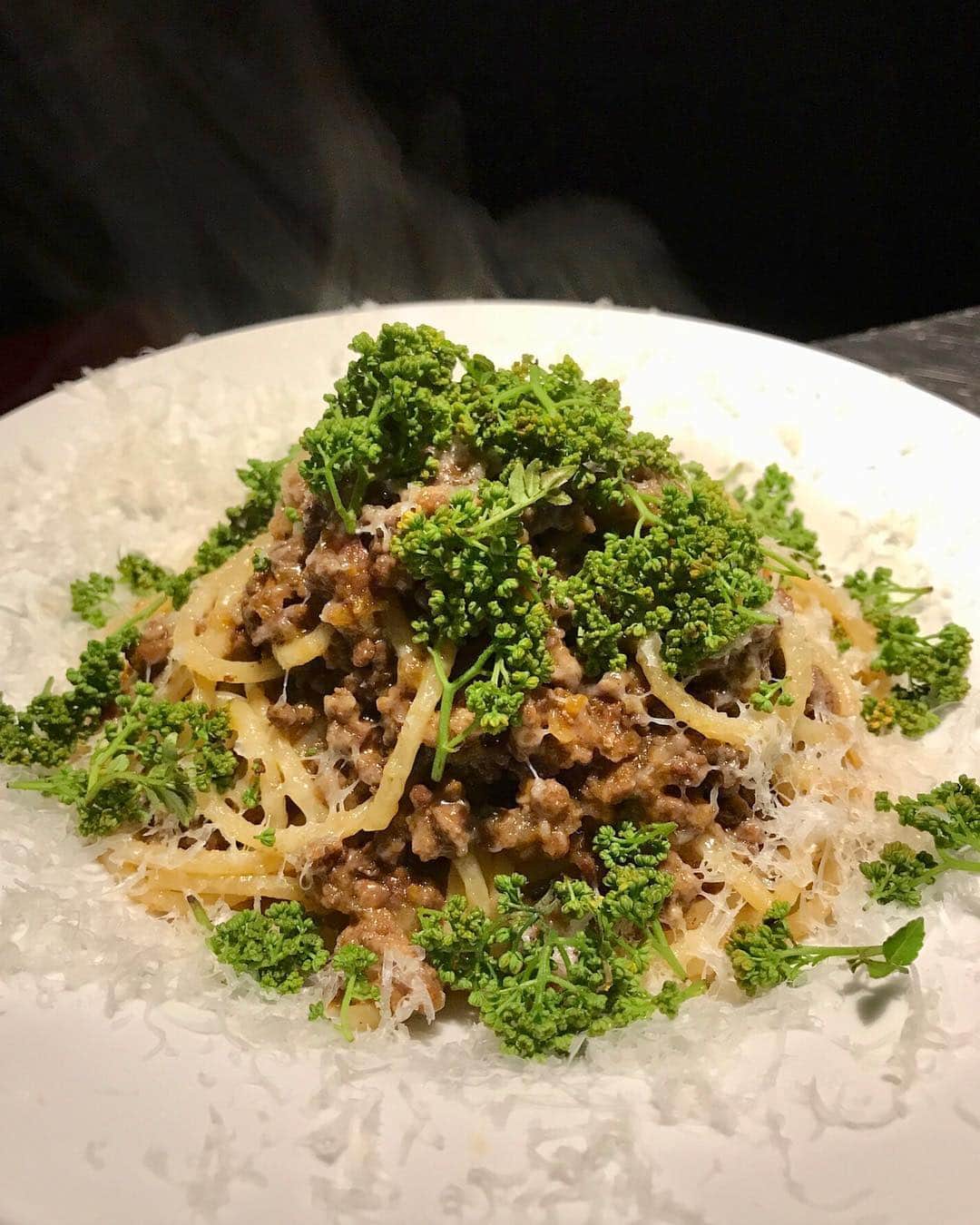 のインスタグラム：「中目黒『マルテ』の季節限定パスタ﻿ 「令和花山椒ボロネーゼ」﻿ 食べに来てください！﻿ ﻿ #マルテ #中目黒マルテ #花山椒ボロネーゼ #令和花山椒ボロネーゼ #令和 #具義パスタ2019」