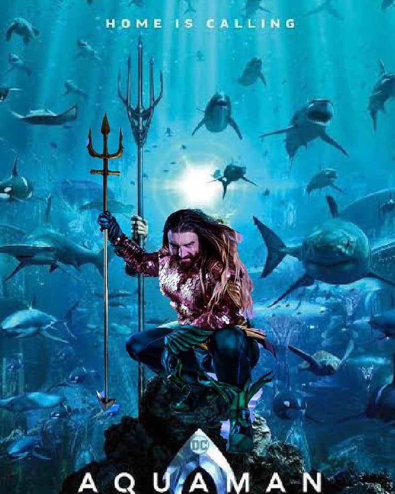 レディビアードさんのインスタグラム写真 - (レディビアードInstagram)「So excited to announce I’m officially replacing Jason Momoa in the Aquaman film franchise.  Prepare yourself for the new sequel, The 3rd arm of Aquaman!!!!! #DC  #Aquaman  #エイプリルフール」4月1日 12時25分 - ladybeard_japan