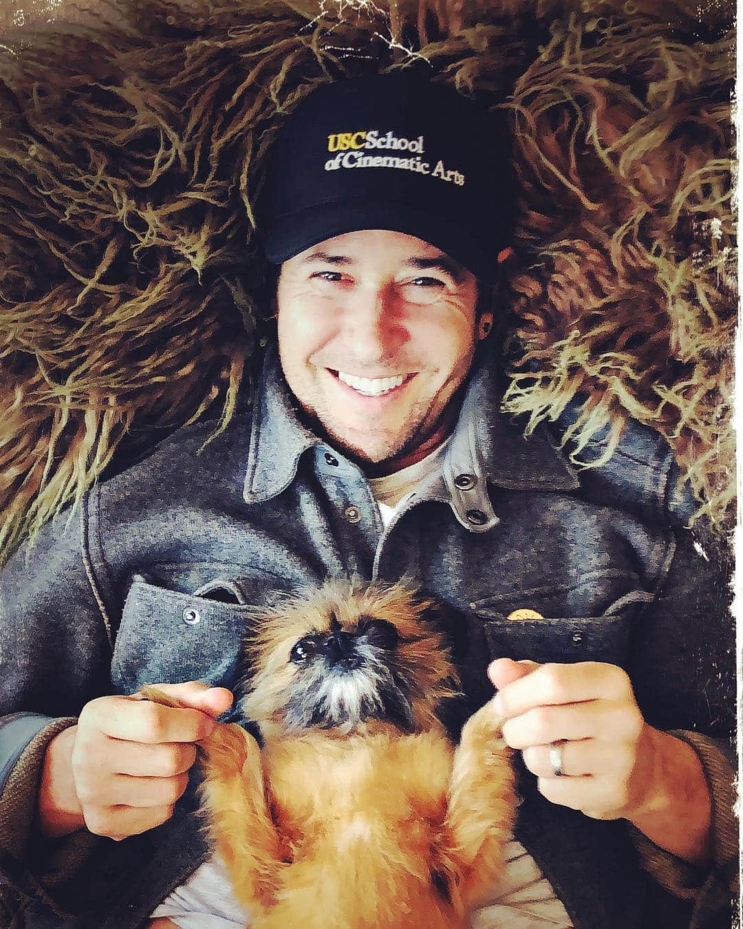 ロブ・モローのインスタグラム：「Me & the Ferg welcome you to Monday.」