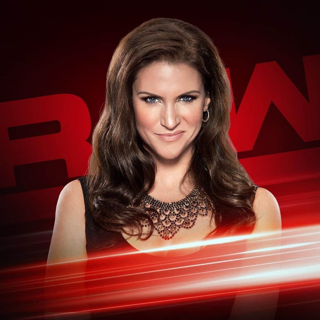 WWEさんのインスタグラム写真 - (WWEInstagram)「BREAKING: @stephaniemcmahon will be on #RAW TONIGHT to make an announcement regarding #WrestleMania's MAIN EVENT!」4月2日 0時07分 - wwe