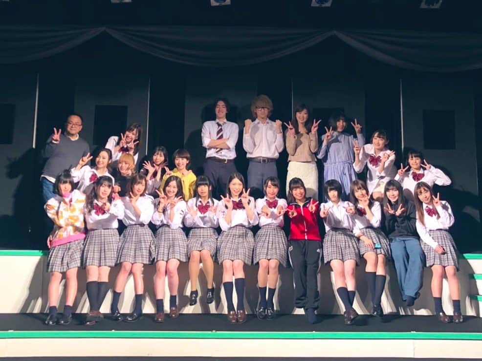 茂木忍のインスタグラム：「舞台「カーテンコール」 昨日で全公演終わりました！ . 共演者のみなさん本当に素敵な方ばかりでした🥺 . 最後まで応援してくださったみなさんありがとうございました🙏✨ . #カーテンコール」