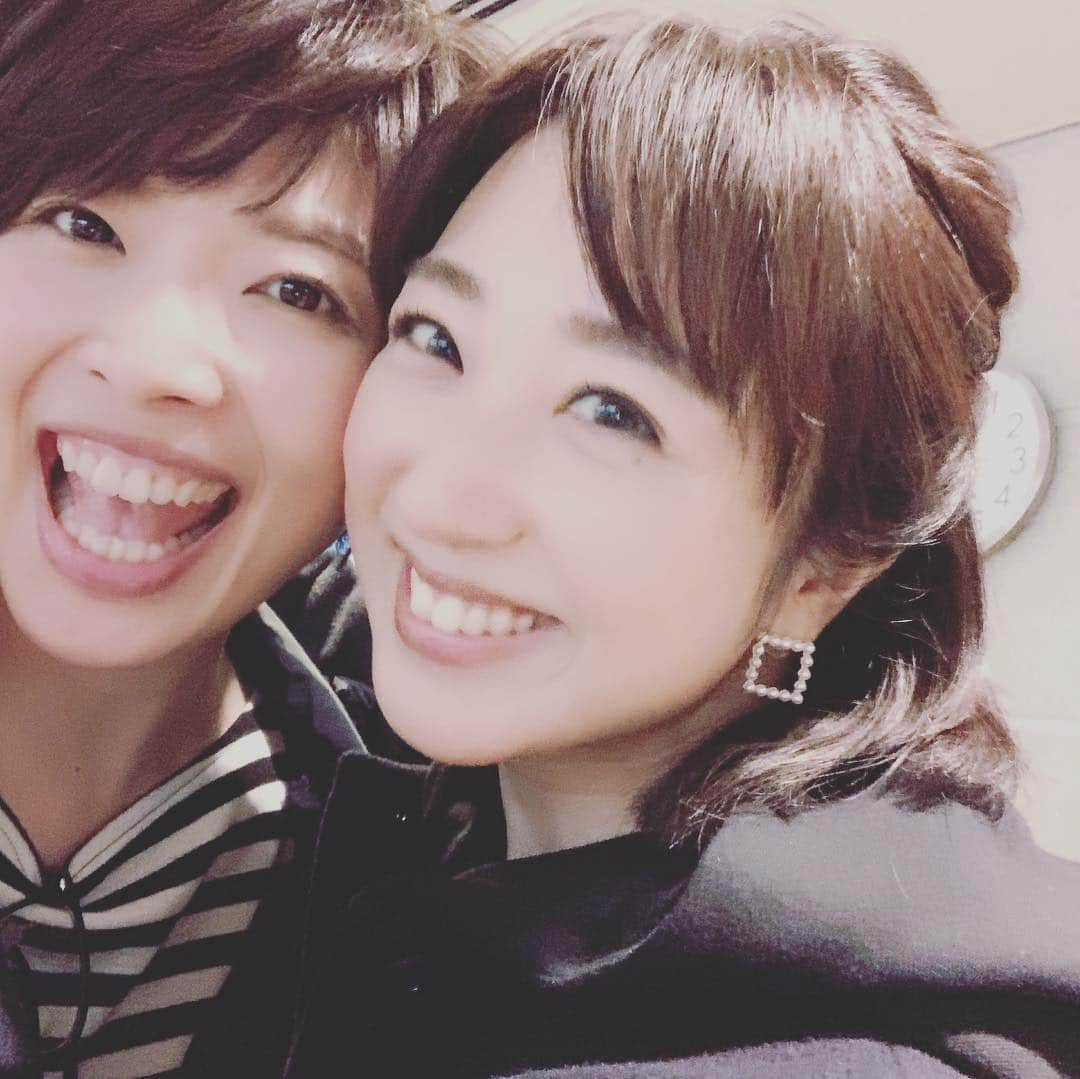 林マオさんのインスタグラム写真 - (林マオInstagram)「あ〜 大好きです❤️ 川田パイセンと❤️」4月1日 16時42分 - maohayashi_ytv