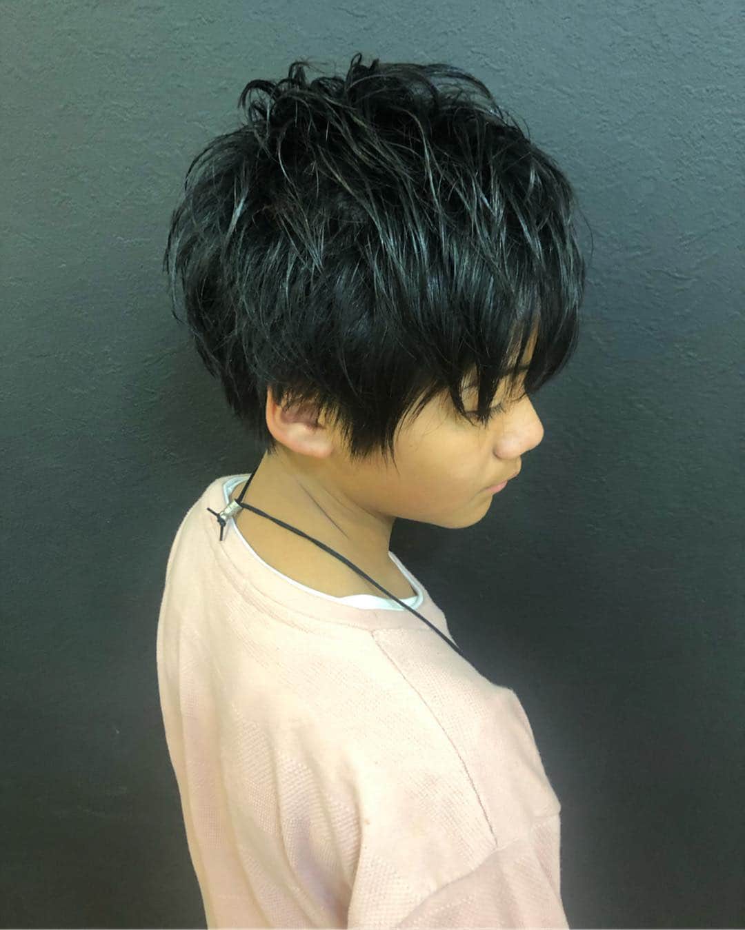 salon PRATiNO(サロンプラチノ)のインスタグラム：「. ✂︎___✂︎____✂︎ . メンズカット ✂︎___✂︎____✂︎ 🔥イケメンBOY🔥 春らしく全体を短くCut! セットしやすく変身✂️ #メンズカット  #イケメン . . . 【CLAVIS PRATINO】 ◇月曜日～土曜日 11:00～20:00 ◇日曜日 11:00～18:00 ※時間外はお問い合わせください。 愛知県名古屋市中区錦3-4-19石垣ビル７Ｆ ☎︎052-962-7017 . . . #hairstyle #hair #cornrow #clavispratino #pratino #hairsalon #FIBREPLEX #nagoya #haircolor #love #派手髪 #外国人風カラー #バレイヤージュ #グラデーション #コーンロウ #ブレイズ #特殊ヘア #ブラックヘア #美容室 #ヘアサロン #ヘアスタイル #ヘアカラー #クラビスプラチノ #名古屋 #栄 #錦」