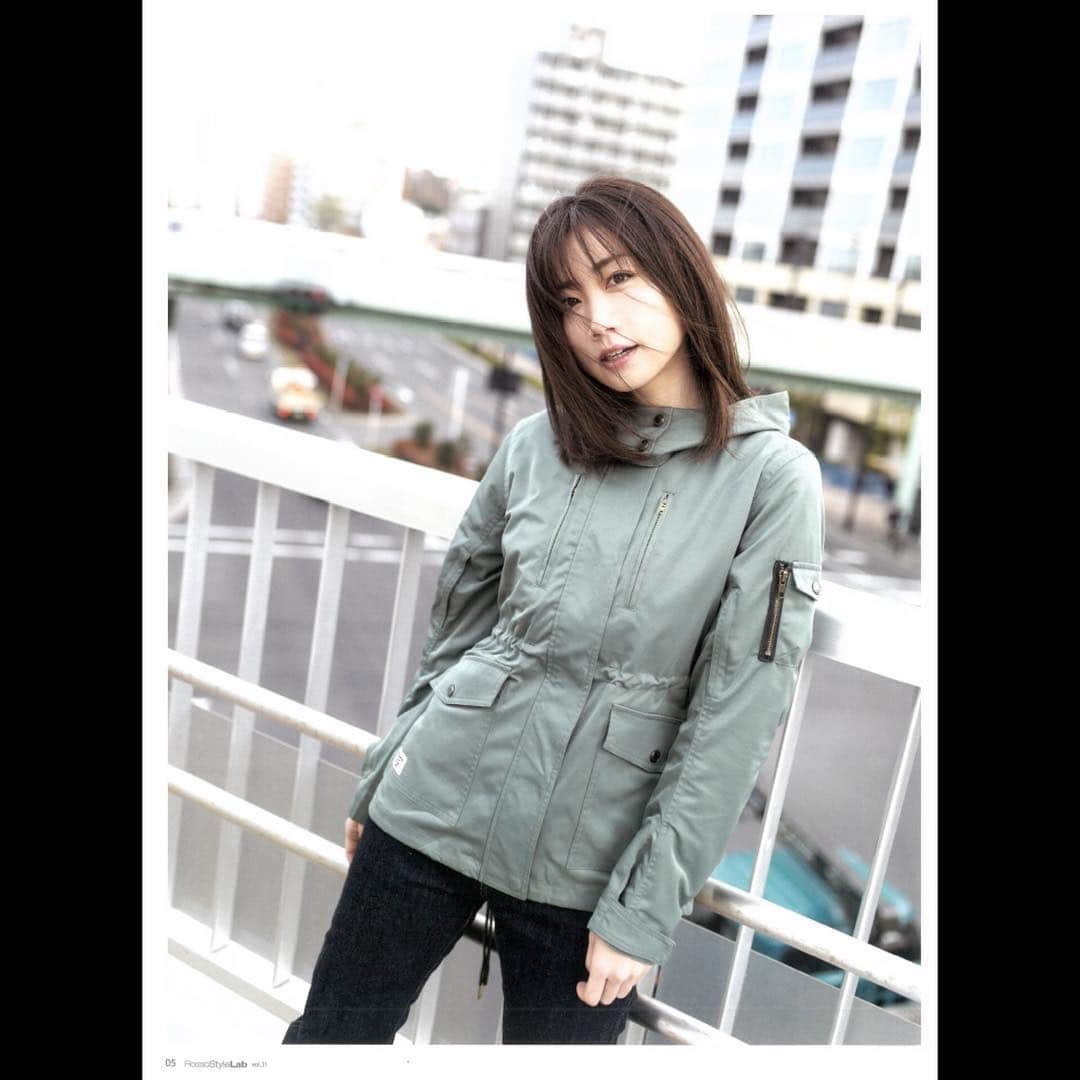 株式会社ニュートラルマネジメントさんのインスタグラム写真 - (株式会社ニュートラルマネジメントInstagram)「夏目愛美が、ジェーアンブル「ロッソ スタイル ラボ」の表紙に掲載中です！ . http://www.j-amble.com/rossostylelab/ . #WOMENSFASHION #WOMENS #ootd #OUTFIT #COORDINATE #FASHIONITEM #ファッションスナップ #スナップ #ファッション #コーディネイト #レディース #レディースファッション #ウィメンズ #ファッションアイテム #コーデ #透明感 #春コーデ  #美#美容#美肌#uv#cosmetics#smile #夏目愛美 #nmtinc #バイクウェア #バイク #バイク女子 #ジェーアンブル #ロッソスタイルラボ」4月1日 17時28分 - neutral_management