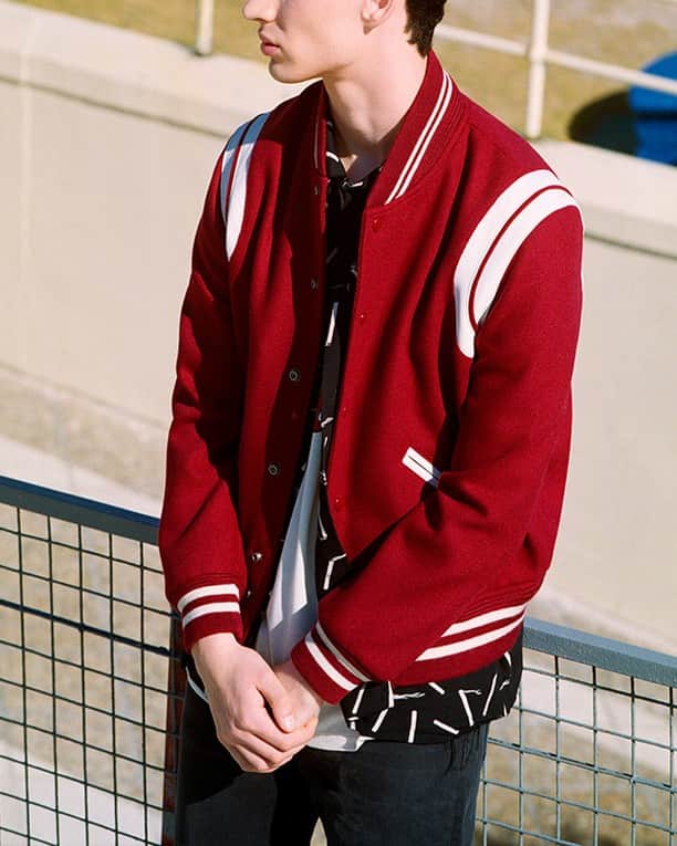 MR PORTERのインスタグラム：「An Ivy League classic gets a thoroughly modern upgrade ⚾⁣ -⁣ Jacket @ysl (1111012) #MRPORTER」