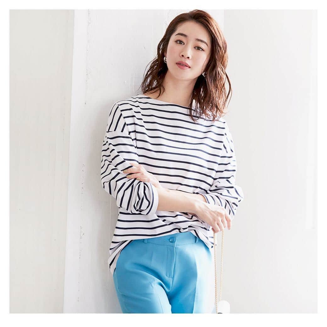 ur'sさんのインスタグラム写真 - (ur'sInstagram)「. 【NEW ITEM】 . 肩の落ちたデザインで、自然と 襟を抜いたようなこなれ感を演出します。 . . ■ボーダーワイドドロップトップス■ . . NO.BTWN0153 ＼新作★24H限定10%OFF／ ￥3,190+tax　⇒　￥2,871+tax . ご購入は、写真をタップして 商品ページへ✔️ . 商品・ご注文に関しては、 下記よりお問い合わせお願いいたします。 . info@ur-s.me . . . #urs_official #urs #coordinate #instagood #ootd #spring #ファッション #fashion #outfit#2019ss #トップス #tops #きれいめ #プチプラ」4月1日 18時00分 - urs_official
