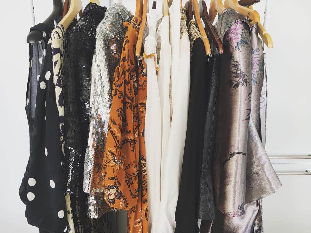 ココリボンさんのインスタグラム写真 - (ココリボンInstagram)「Polka Dots • Metallics • Prints 🐆 The Autumn Winter Edit • Arriving any minute and online soon.. 🍁  #cocoribbon #bohemeluxe #luxe #luxefabric #silk #timeless #prints #chinoiserie #chinois #fashion #boutique #blouse #dress #shop #love #instastyle #fashion #wardrobe #polkadots #silver #leopardprint #embellishment #timeless #colour #welltravelled #chic #fave #limitededition」4月1日 18時02分 - cocoribbon_official