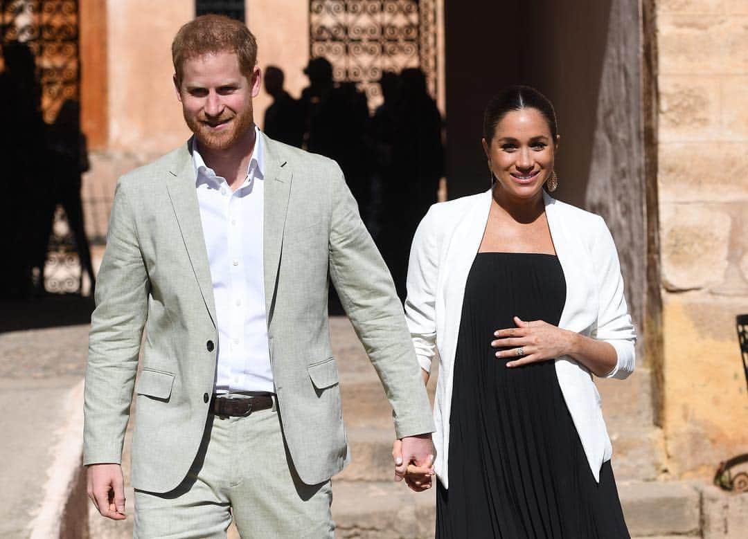 Vogue Australiaさんのインスタグラム写真 - (Vogue AustraliaInstagram)「Will #MeghanMarkle and #PrinceHarry hire a nanny for #babySussex? We investigate the potential caretaker responsibilities via the link in the bio! 📸 Getty Images」4月1日 18時24分 - vogueaustralia