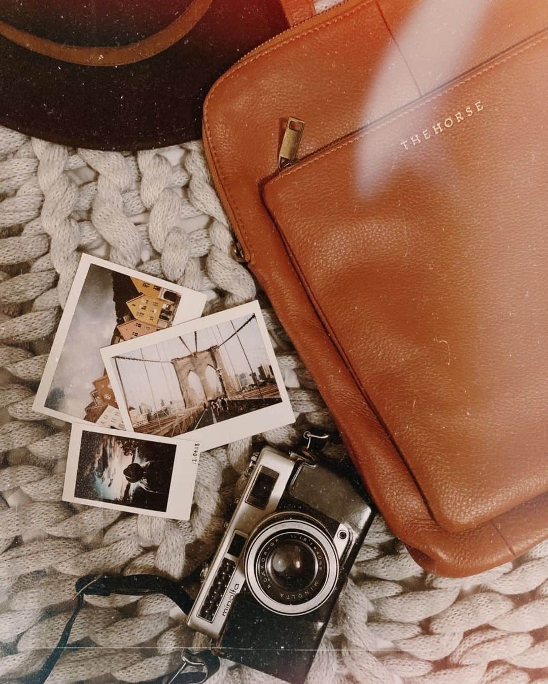 The Horseさんのインスタグラム写真 - (The HorseInstagram)「Life was meant for Best Friends and Good Adventures!⠀⠀⠀⠀⠀⠀⠀⠀⠀⠀⠀⠀⠀⠀⠀⠀⠀⠀ Pic by @clancyshipsides ♥︎⠀⠀⠀⠀⠀⠀⠀⠀⠀ -⠀⠀⠀⠀⠀⠀⠀⠀⠀ ⠀⠀⠀⠀⠀⠀⠀⠀⠀ #besties #camera #backpack #adventure」4月1日 19時01分 - the_horse
