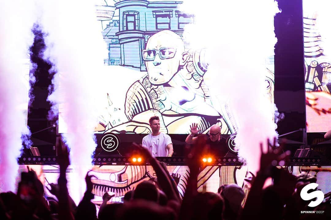 Spinnin' Recordsさんのインスタグラム写真 - (Spinnin' RecordsInstagram)「@chocolatepuma closing down what has been an indescribable week! 😍 #spinninhotel #miami」4月1日 19時04分 - spinninrecords