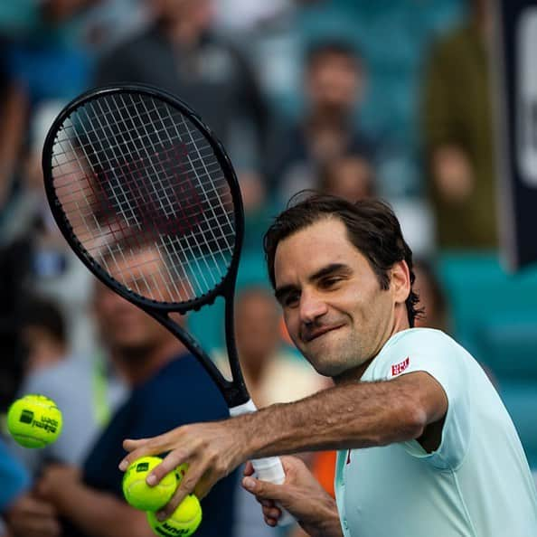 ATP World Tourさんのインスタグラム写真 - (ATP World TourInstagram)「From cutting the ribbon to lifting the 🏆 Enjoy some of the best 📸 from @rogerfederer’s 4th @miamiopen title campaign! 🤩 . . . #ATP #ATPTour #Federer #MiamiOpen #Tennis」4月1日 19時05分 - atptour