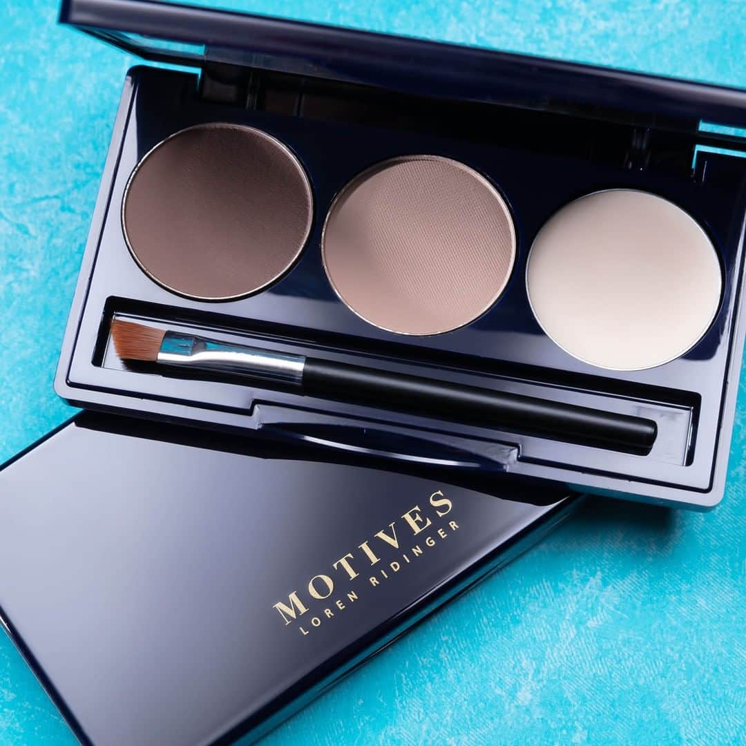 Motives Cosmeticsさんのインスタグラム写真 - (Motives CosmeticsInstagram)「A complete kit for expertly shaping, grooming and defining your brows. The all-inclusive kit contains wax to sculpt the brows and two powder shades to create a natural look. . . . . #motives #motivescosmetics #makeup #mua #makeuplove #makeupartist #naturalmakeup #beauty #worldmakeupartist #makeupadict #makeupobsessed #brows #eyebrows」4月1日 19時20分 - motivescosmetics