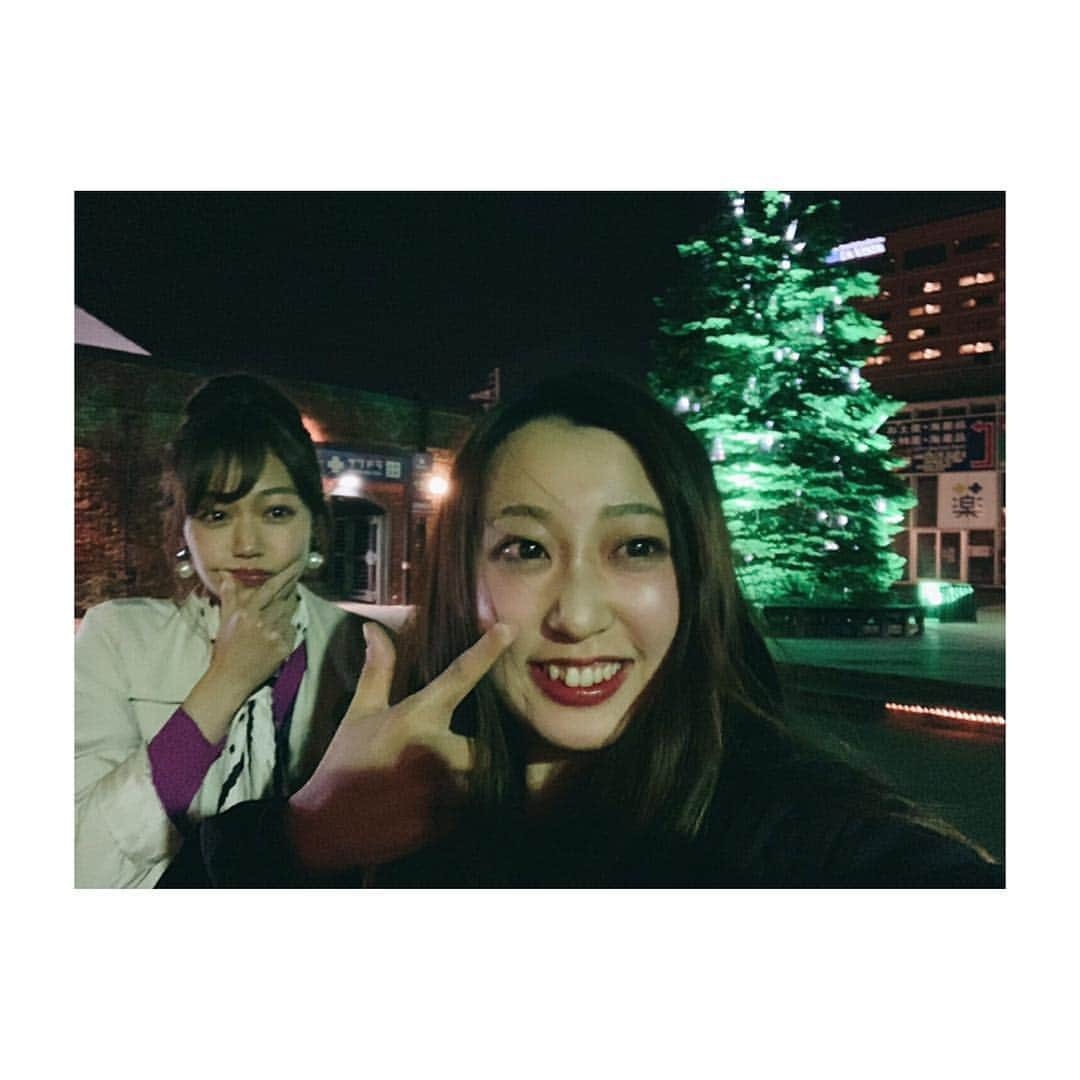 喜多よしかさんのインスタグラム写真 - (喜多よしかInstagram)「函館といえば！の景色🌟 ・ ADさんと夜のお散歩＆お金持ちになる椅子に座るカメラマンさんとその姿を撮るワシ🤳 ・ #家族旅行 じゃないの #お仕事 です #旅コミ北海道 #函館 #ラッキーピエロ #おやすみなさい」4月2日 0時57分 - yoshika_1002_official