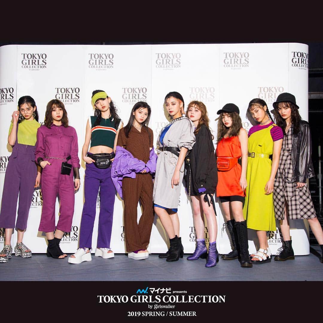 東京ガールズコレクションさんのインスタグラム写真 - (東京ガールズコレクションInstagram)「BACKSTAGE OFFSHOT﻿﻿﻿﻿﻿ vol.2 🖤﻿ マイナビ presents TOKYO GIRLS COLLECTION 2019 SPRING/SUMMER﻿﻿﻿﻿﻿ ﻿﻿﻿﻿﻿ SHOW：LAGUA GEM﻿ ￣￣￣￣￣￣￣￣￣￣￣￣﻿ ﻿﻿﻿﻿﻿ファッションショーの全ルックは、公式サイトにて公開中🤳🏻💌﻿ ﻿﻿﻿﻿﻿﻿ TGC SCHEDULE 🗒💕﻿ ~~~~~~~~~~~~~~~~~~﻿﻿~~~~﻿﻿~~~﻿ ✔️4.20（SAT） 14:00~﻿ TGC KUMAMOTO 2019 by TOKYO GIRLS COLLECTION ﻿ ﻿ ✔️7.27（SAT）14:00~﻿ プレステージ・インターナショナル presents TGC TOYAMA 2019 by TOKYO GIRLS COLLECTION﻿ ﻿ #TGC #TOKYOGIRLSCOLLECTION#fashion #event #ootd #coordinate#model #japan #tokyo #girl #ファッション #東京ガールズコレクション﻿﻿﻿ #齋藤飛鳥（#乃木坂46）#黒木麗奈 #加藤ナナ #玖瑠実 #吉木千沙都 #福士マリ #小林由依（#欅坂46）#愛花 #池田エライザ #LAGUAGEM」4月1日 19時27分 - tgc_staff