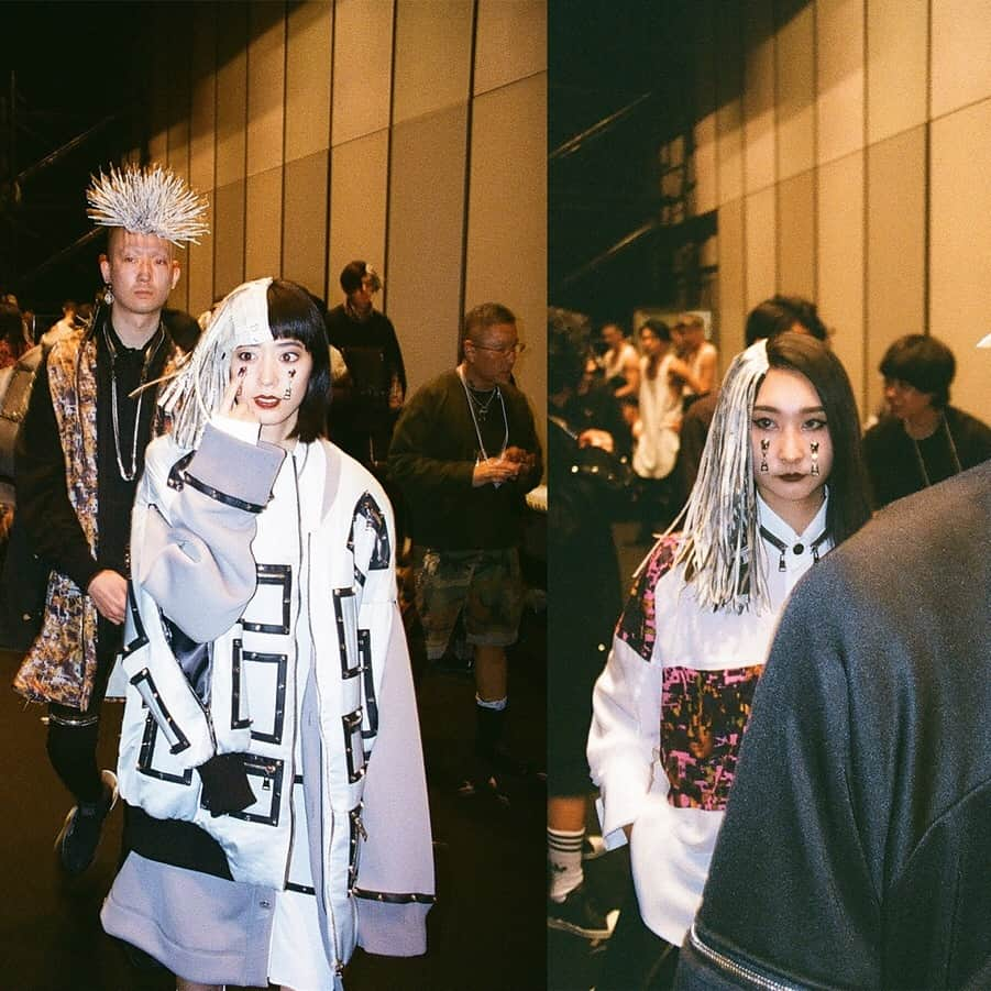 Droptokyoさんのインスタグラム写真 - (DroptokyoInstagram)「ACUOD by CHANU 19AW COLLECTION “KNOCK OUT YOUR FAKES” @acuodbychanu  #amazonfashionweek #acuodbychanu#streetstyle#droptokyo#tokyo#japan#streetscene#streetfashion#streetwear#ootd#streetculture#fashion Photography: @kyoheihattori @abeasamidesu」4月1日 19時52分 - drop_tokyo