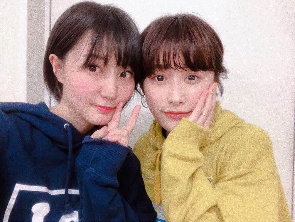 高橋愛さんのインスタグラム写真 - (高橋愛Instagram)「可愛い後輩シリーズ❤️ ㅤㅤㅤㅤㅤㅤㅤㅤㅤㅤㅤㅤㅤ #アップアップガールズ #仮 #古川小夏ちゃん #新井愛瞳ちゃん #里山里海 #可愛い後輩❤️」4月1日 20時39分 - i_am_takahashi