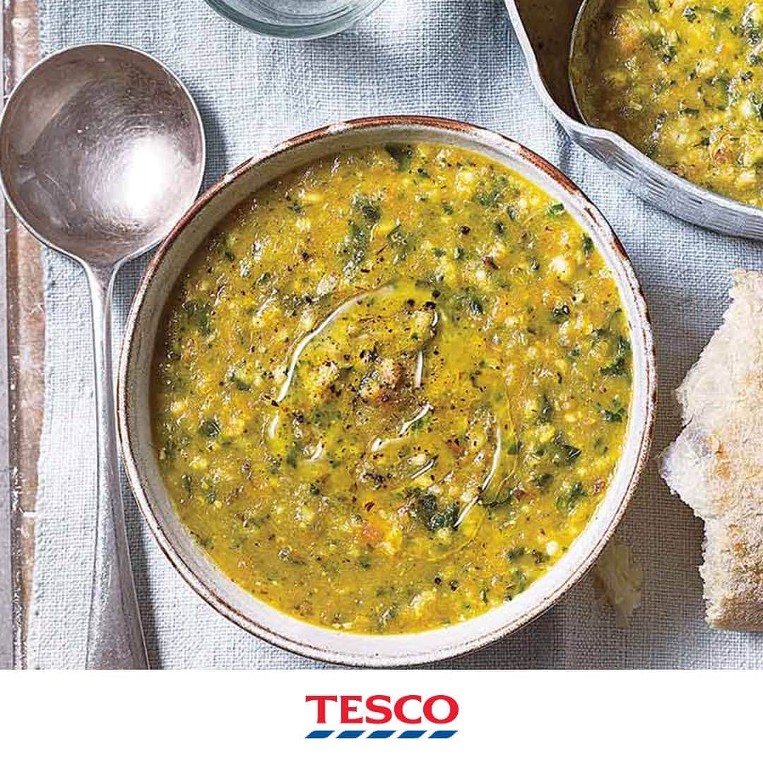 Tesco Food Officialさんのインスタグラム写真 - (Tesco Food OfficialInstagram)「Let’s have a great start to the week! This veg and grains soup is all about wholesome, herby goodness. It’s simple and #Vegan - don’t forget the crusty bread.⁣ ⁣ #MeatFree⁣ ⁣ Ingredients⁣ 1 tbsp olive oil, plus extra to serve (optional)⁣ 1 onion, finely chopped⁣ 1 carrot, finely chopped⁣ 1 leek, finely chopped⁣ 3 garlic cloves, finely chopped⁣ 2 salad tomatoes, finely chopped⁣ 1 tsp dried oregano⁣ 100g quick-cook seven grains⁣ ½ vegetable stock pot, made up to 600ml⁣ 100g spinach⁣ Crusty bread, to serve (optional)⁣ ⁣ Method⁣ 1. Heat the oil in a large, lidded saucepan set over a medium heat. Add the onion, carrot and leek and cook, stirring occasionally, for 8-10 mins or until softened and coloured slightly. Mix in the garlic.⁣ 2. Stir in the tomatoes, oregano and grains; pour over the stock. Stir well and bring to the boil, then cover and reduce the heat to low. Simmer for 15-20 mins until the grains are cooked through.⁣ 3. Increase the heat to medium and bring the soup back to the boil. Add the spinach and cook for 5-6 mins until wilted. Using a hand blender, blitz briefly to a chunky consistency. Drizzle with a swirl of olive oil and serve with crusty bread, if you like.」4月1日 21時05分 - tescofood