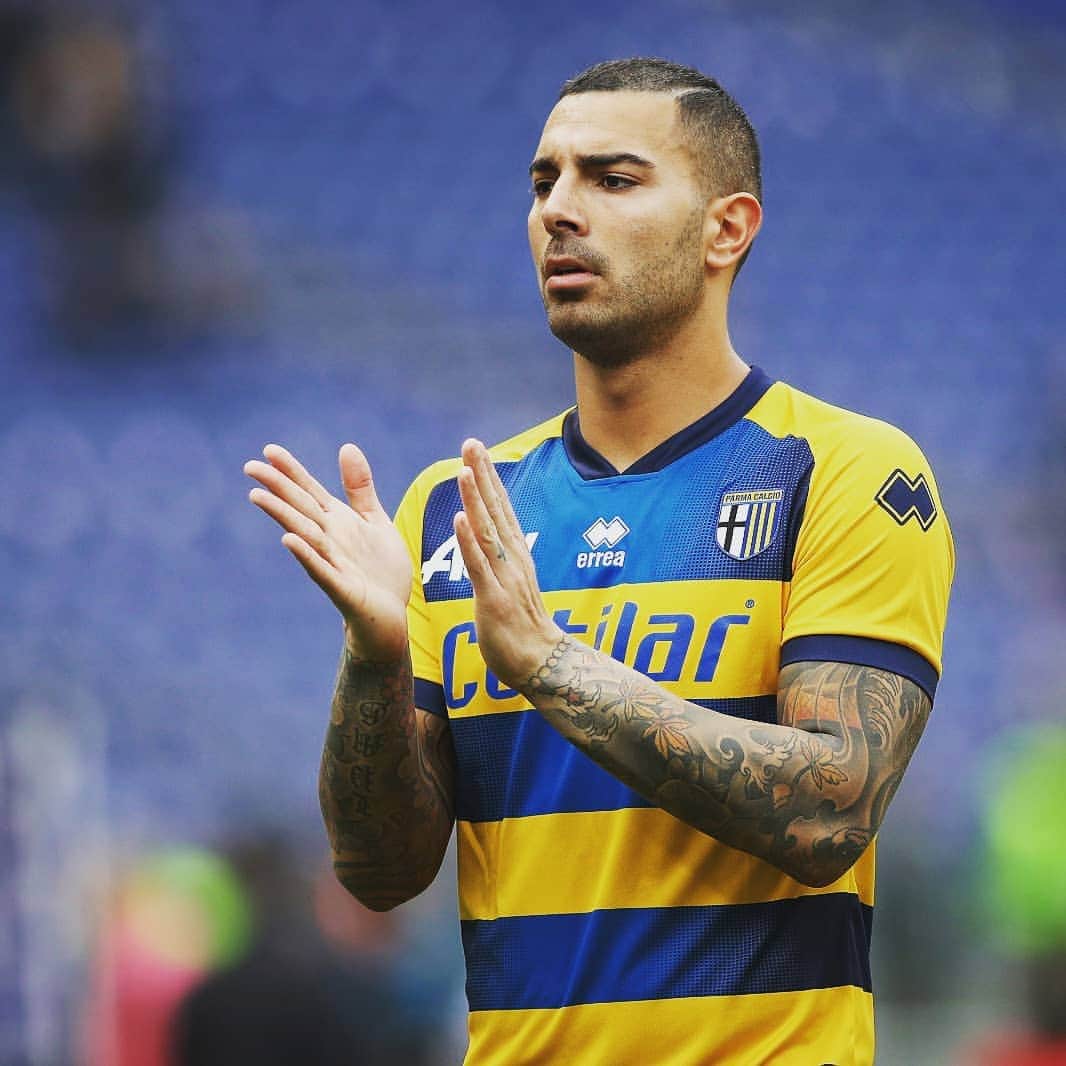 ルイージ・セーペのインスタグラム：「La calma è la virtu' dei forti @parmacalcio1913」