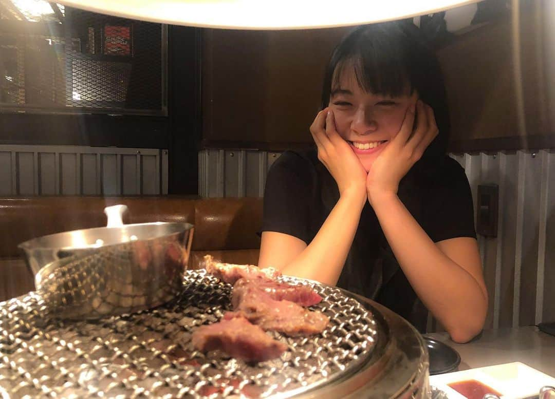 中村優さんのインスタグラム写真 - (中村優Instagram)「焼肉を前にしあわせそうなわたくしw」4月1日 22時09分 - nkmr_yu