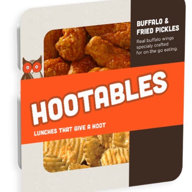 Hootersさんのインスタグラム写真 - (HootersInstagram)「We know you don’t always have time to stop by. So we’re making it easier for you with Hootables. Just peel back, dip those wings and enjoy a lil snack.」4月1日 22時45分 - hooters