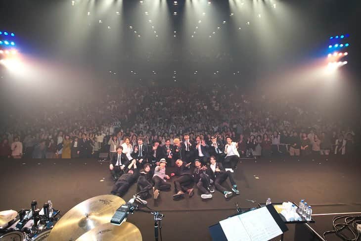 佐藤広大さんのインスタグラム写真 - (佐藤広大Instagram)「‪「Sapporo Soul Party」‬﻿ ‪改めまして皆様、ありがとうございました🥺✨‬﻿ ‪全てが最高過ぎてたまりません😭💯‬﻿ 次回も期待しちゃいます！！‬﻿ ﻿ ‪ノースウェーブの会員限定コンテンツにてレポ掲載中です📲‬﻿ ‪https://www.fmnorth.co.jp/‬﻿ ﻿ ‪#SapporoSoulParty ‬﻿‪#ゴスペラーズ #SkoopOnSomebody #CHEMISTRY #佐藤広大‬」4月1日 22時37分 - satokodai601113