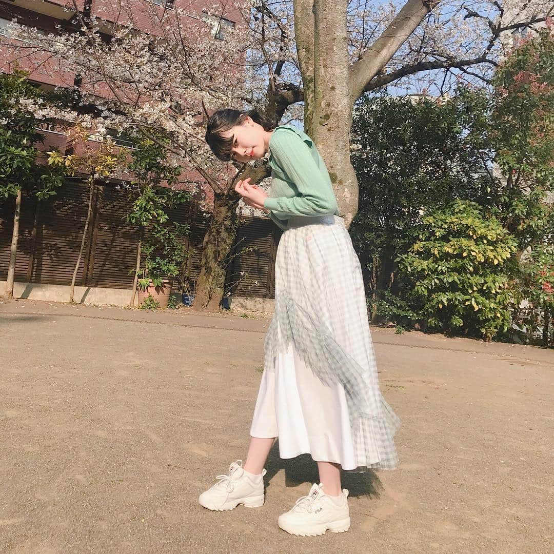 坂井仁香さんのインスタグラム写真 - (坂井仁香Instagram)「イマドキで着た衣装です☺︎☺︎ とっても可愛かった❤️ 私服でも着たい…☺︎ #lilLilly」4月2日 9時58分 - hitoka_sakai_official