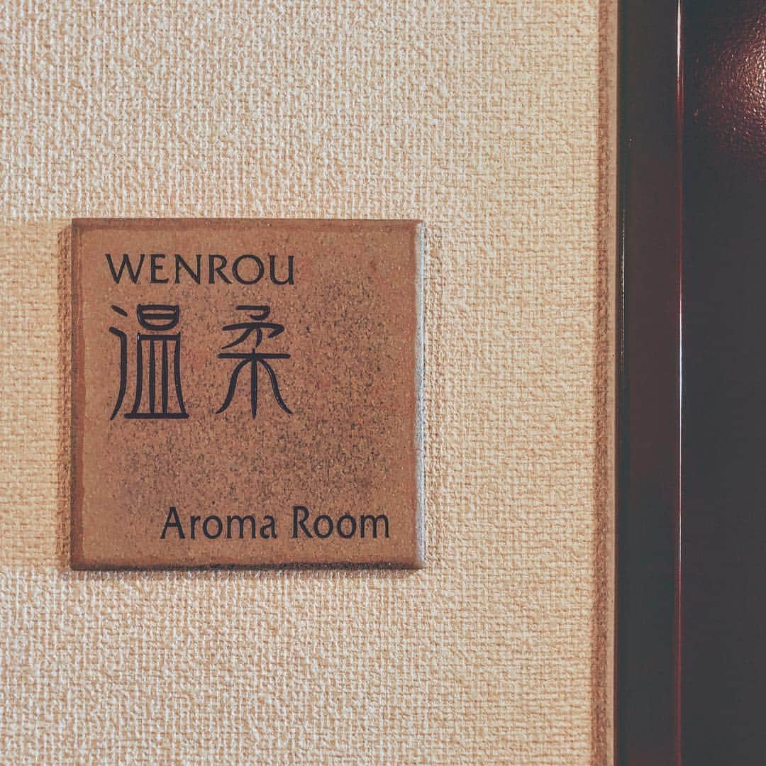 アンディ・チェンさんのインスタグラム写真 - (アンディ・チェンInstagram)「#温柔 #令和元年 #武雄温泉」4月2日 8時52分 - myhiro99