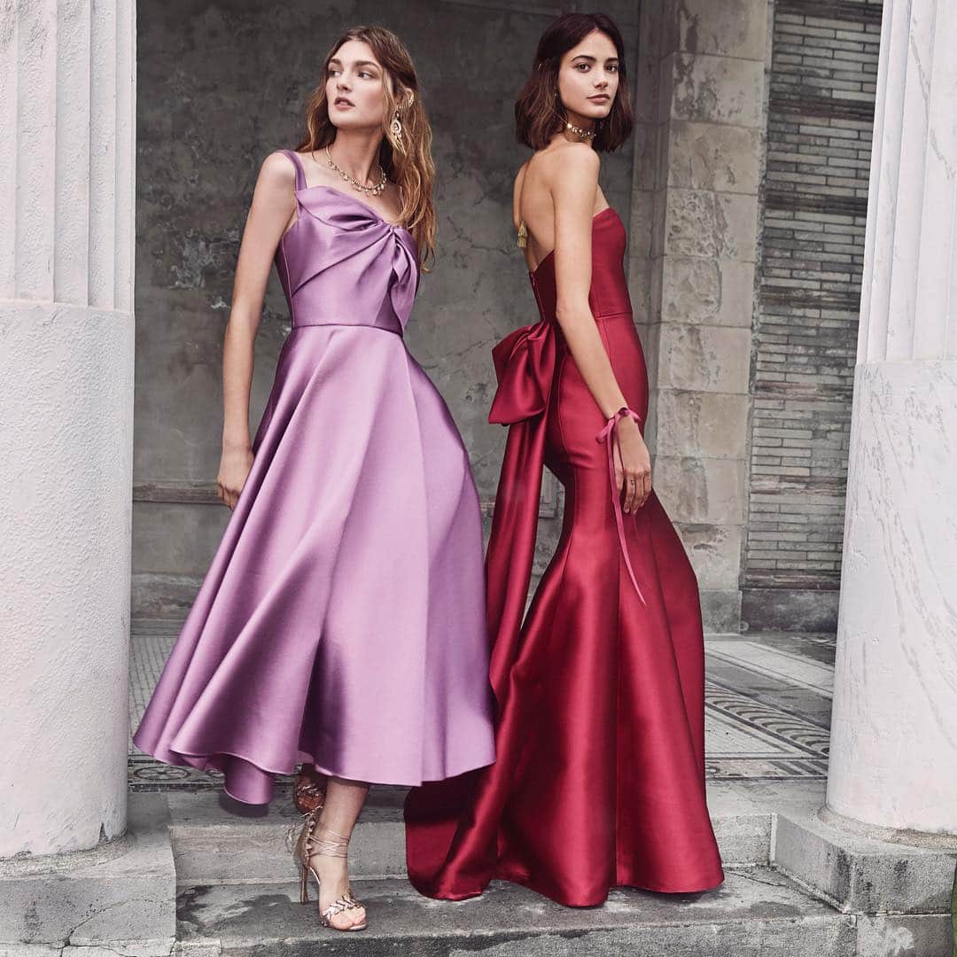 のインスタグラム：「Shop the Spring/Summer 2019 Marchesa Notte collection online @farfetch. Shot by @haifaphotography. #marchesa #marchesanotte」