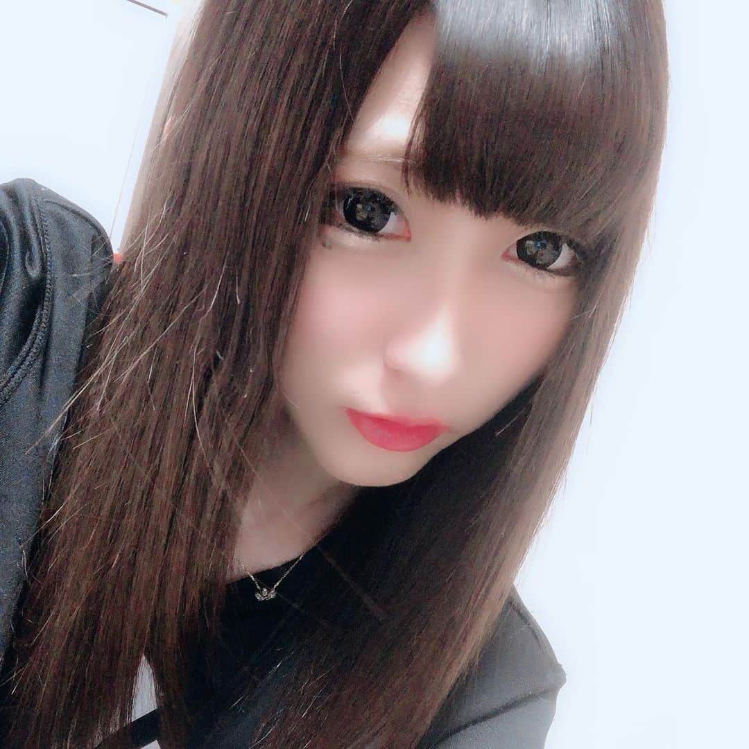 若月まりあ（若月瑪麗亞）さんのインスタグラム写真 - (若月まりあ（若月瑪麗亞）Instagram)「前髪切った(●´ω`●)❤」4月2日 1時26分 - maliawakatsuki_official