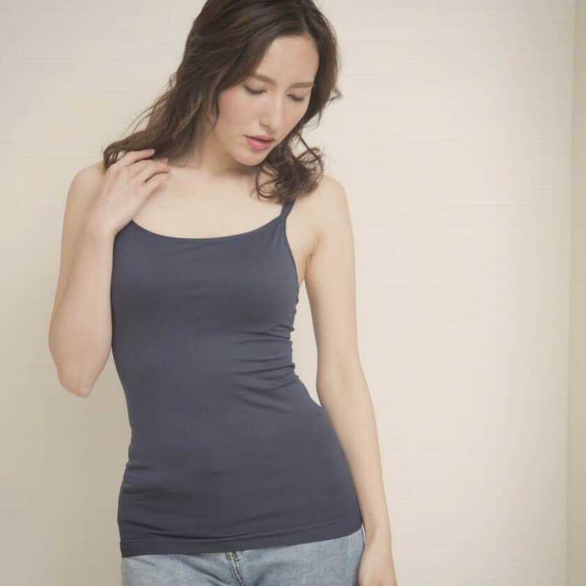 松本リコのインスタグラム：「・ ・ ・ ・ ( @mudewear ) #japanesegirl #japangirl  #japanesemodel #japanmodel #yahoo #お洒落 #インスタグラマー  #インフルエンサー #撮影 #ハーフ顔 #ハーフモデル #fashion #通販モデル #ファッション #楽天 #通販」