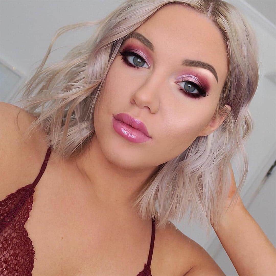 wet'n wild beautyさんのインスタグラム写真 - (wet'n wild beautyInstagram)「@emilyyorlando is serving looks with our Limited Edition Rebel Rose Collection! Who's loving the subtle pink hues?!💋 ⠀⠀⠀⠀⠀⠀⠀⠀⠀ #wetnwildbeauty #crueltyfree #makeup #beauty #RebelRose」4月2日 1時51分 - wetnwildbeauty