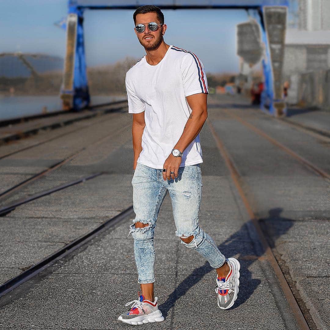 STYLE4GUYSのインスタグラム：「@FashionNovaMEN keeping it classic with a clean fit 👌」