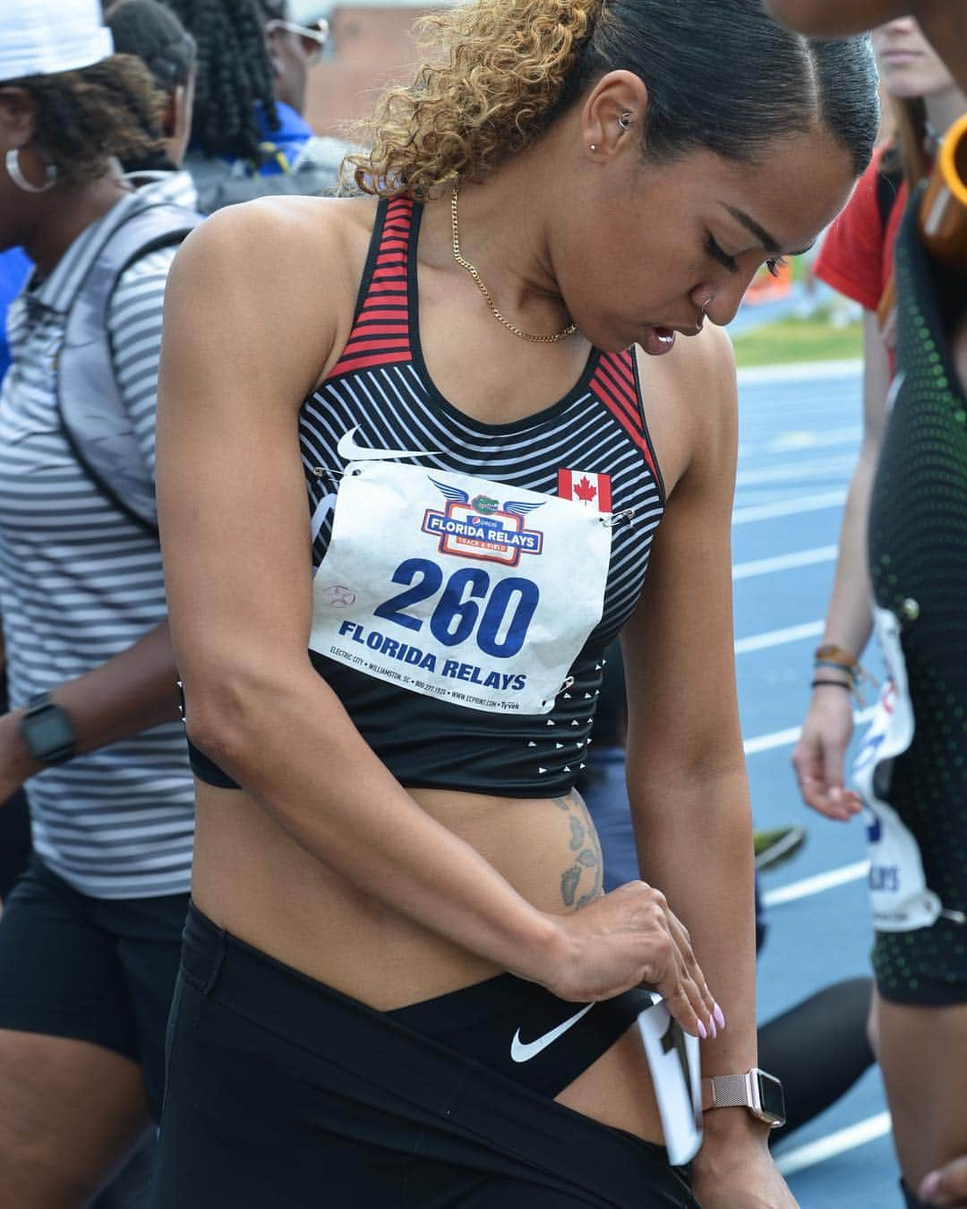 Whitney ROWEのインスタグラム：「“I’m about seeing long-term, seeing a vision, understanding nothing really worthwhile happens overnight, and just sticking to your script long enough to make something real happen.”- Nipsey Hussle 📸: @artisticallyshai . . . . . . . #athlete #tracknation #fitness #run #running #track #sprinter #athletics #workout #motivation #florida #floridarelays #love #sun #happy #run #trackgirl #fitness #fitgirl #runner #fit #runnerscommunity #workout #nike #adidas #trackandfield #training #canada #vancity #athleticscanada」