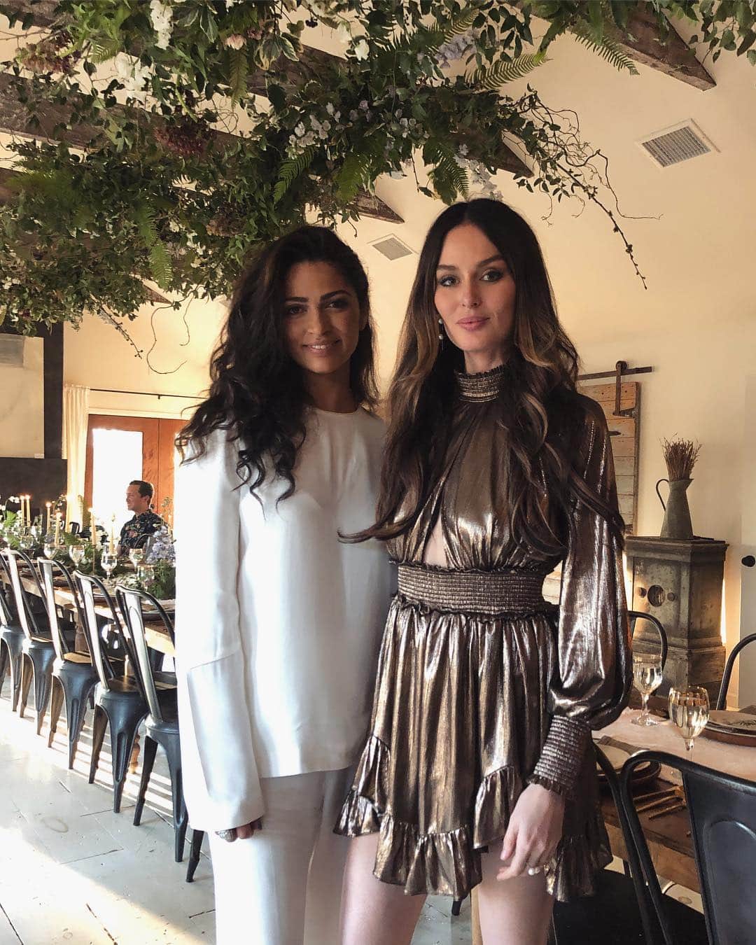 ニコール・トルンフィオさんのインスタグラム写真 - (ニコール・トルンフィオInstagram)「This beauty 😍💗🙏🏼 Thank you for hosting such a beautiful evening to bring together community 🤗 with all of my favorite things food, music and cocktails! You are the light! @iamcamilaalves LOVE 💗 NT @womenoftoday」4月2日 3時13分 - nictrunfio